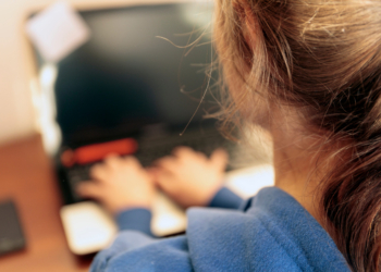 El Parlamento Europeo vota a favor de prorrogar la detección voluntaria de abuso sexual infantil en línea