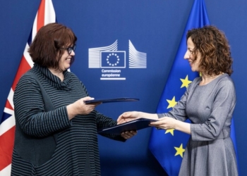 Bruselas y Londres finalizan el acuerdo para la incorporación del Reino Unido a Erasmus+ en 2027