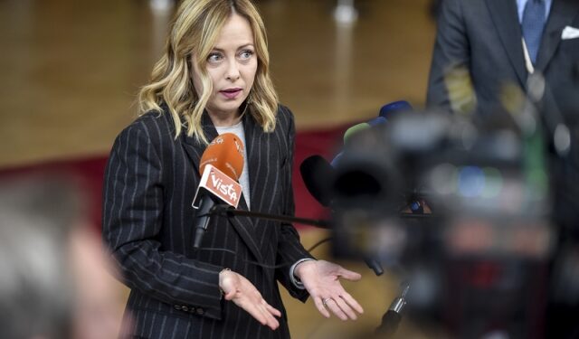 LA EXTREMA DERECHA EUROPEA O EL CAMAROTE DE LOS HERMANOS MARX