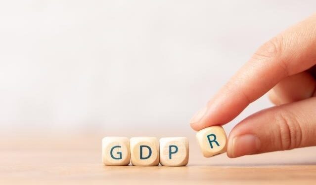 Bruselas considera que los flujos de datos personales de la UE pueden continuar con once terceros países y territorios