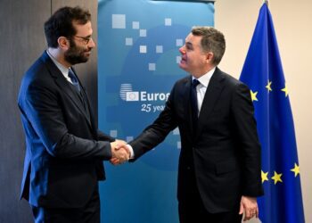 El ministro Carlos Cuerpo destaca la posición privilegiada de la economía española en su primera reunión en el Eurogrupo