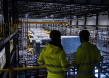 La UE apoya con 392 millones la primera gigafábrica europea de producción de baterías circulares