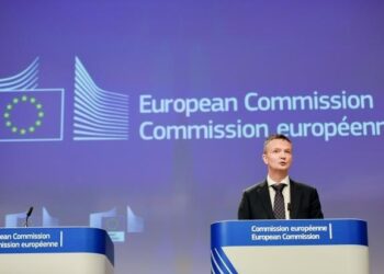 La Comisión propone nuevas iniciativas para reforzar el control de inversiones extranjeras y de las exportaciones