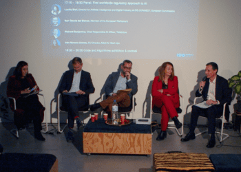 Telefónica Policy Lab reúne a expertos en Bruselas para explorar el futuro de la inteligencia artificial y su regulación en la UE