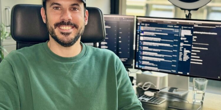 Un café con… Francis Yanez