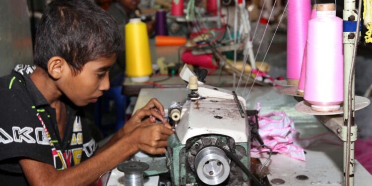 El Consejo quiere prohibir en el mercado de la UE los productos fabricados con trabajo forzoso