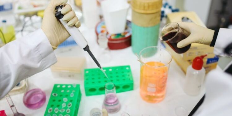 Bruselas recomienda nuevas medidas de prevención del cáncer con vacunas