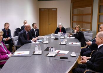 Orbán cede y la UE ayudará con 50.000 millones de euros a Ucrania