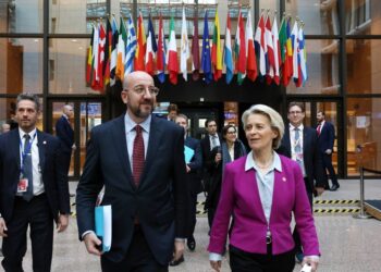 Michel y Von der Leyen aseguran que el acuerdo unánime de los 27 transmite un firme mensaje de unidad