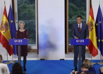 Sánchez y Von der Leyen viajan a Mauritania para reforzar lucha contra inmigración irregular