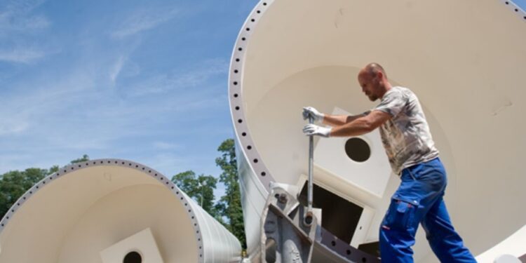 Bruselas propone una reducción del 90% en las emisiones de CO2 para 2040