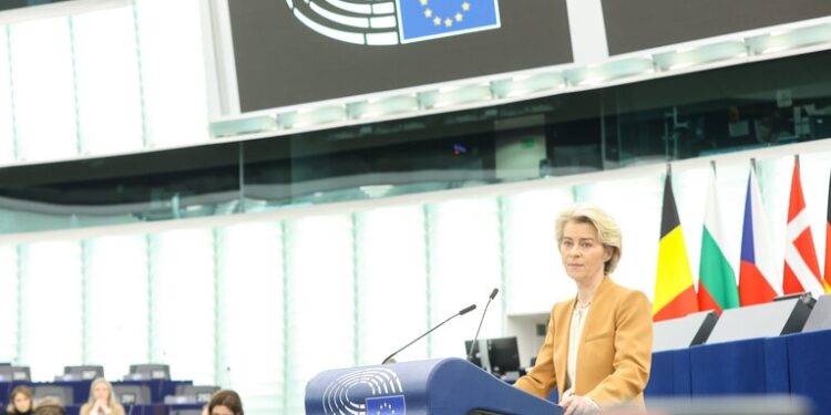 Von der Leyen retira la ley para reducir el uso de pesticidas químicos tras las protestas agrarias