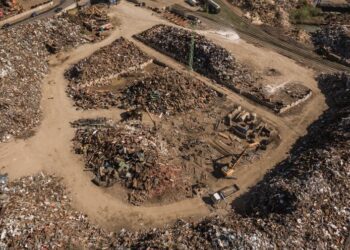 Bruselas lleva a España ante la justicia por incumplir la directiva de gestión de residuos