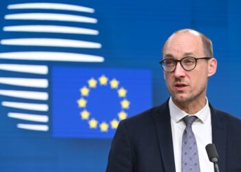 El Consejo y el Parlamento acuerdan retrasar la presentación de informes de sostenibilidad