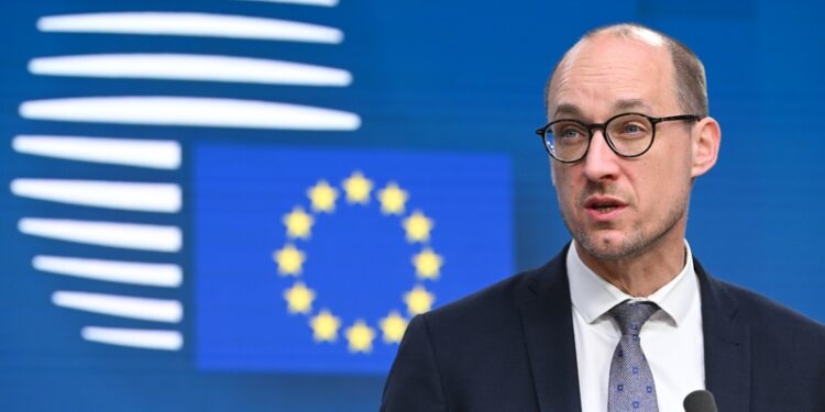 El Consejo y el Parlamento acuerdan retrasar la presentación de informes de sostenibilidad