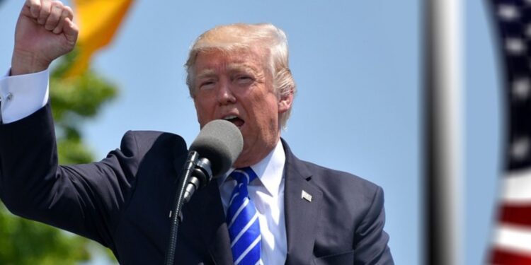 Trump asegura que animaría a Rusia a atacar a los países de la OTAN que deban dinero al bloque