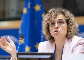 Los Verdes, socialdemócratas y La Izquierda intentan retrasar el debate sobre la inmersión lingüística en Cataluña