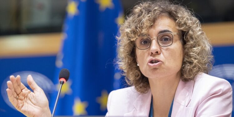 Los Verdes, socialdemócratas y La Izquierda intentan retrasar el debate sobre la inmersión lingüística en Cataluña