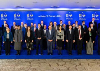 Los ministros de investigación e innovación insisten en la importancia de que se invierta en el sector