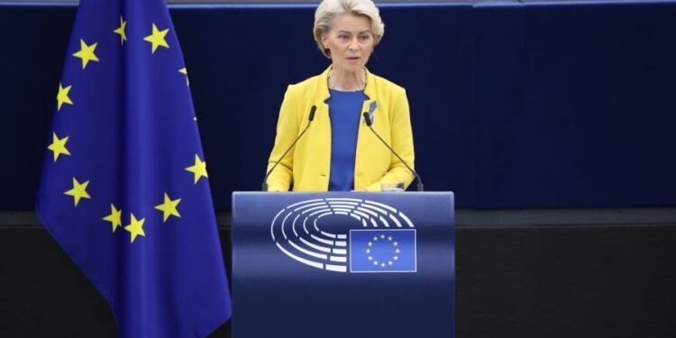 Von der Leyen se postulará para un segundo mandato en la UE, según Othar Karas