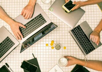 La facturación electrónica en la UE, clave para simplificar los procesos públicos y empresariales