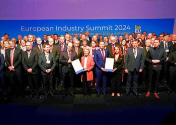 Líderes de la industria básica europea reclaman 10 acciones urgentes para restaurar la competitividad en la UE