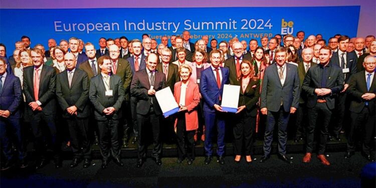 Líderes de la industria básica europea reclaman 10 acciones urgentes para restaurar la competitividad en la UE