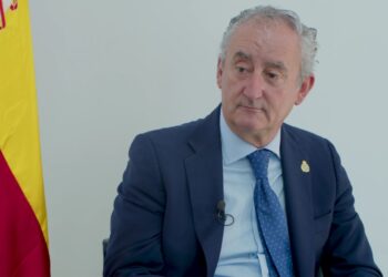 Tomás Cobo: «Dentro de la UE tenemos que trabajar por unificar la formación médica en su conjunto»