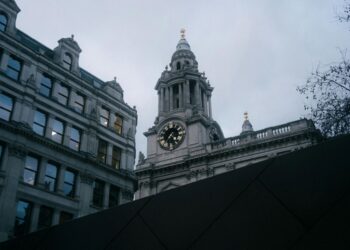 La Comisión ampara la firma del acuerdo de trabajo entre Frontex y el Reino Unido en Londres