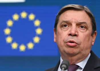 Planas insiste en la urgencia de recuperar la confianza de agricultores y ganaderos