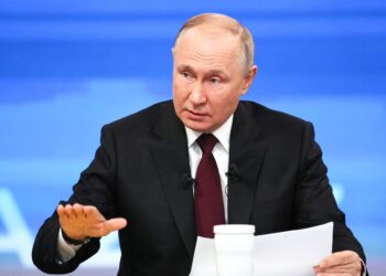 Putin amenaza con armas nucleares si la OTAN envía topas a Ucrania