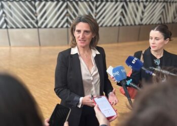 Ribera pide a la UE posición común para prohibir importaciones de gas ruso