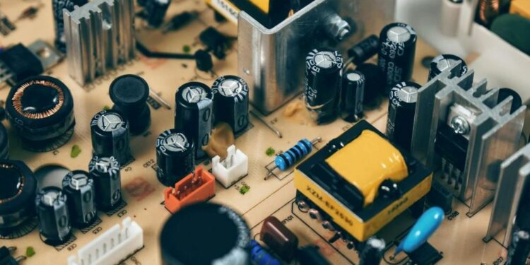 El Consejo adopta una serie de rectificaciones aclaratorias sobre los residuos que generan los aparatos eléctricos