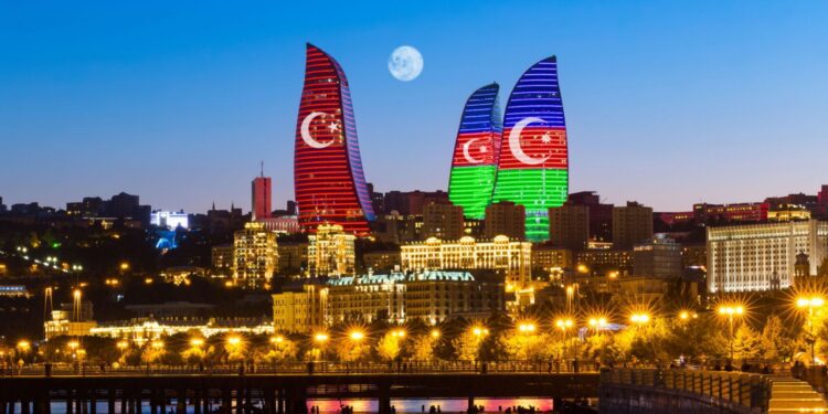 La UE intensifica la cooperación en energías renovables con Azerbaiyán