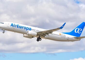Bruselas para el reloj en el análisis de la fusión de Air Europa e Iberia