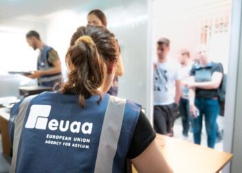 La UE recibió más de 1,1 millones de solicitudes de asilo en 2023