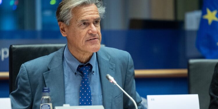 Un café con… Juan Fernando López Aguilar