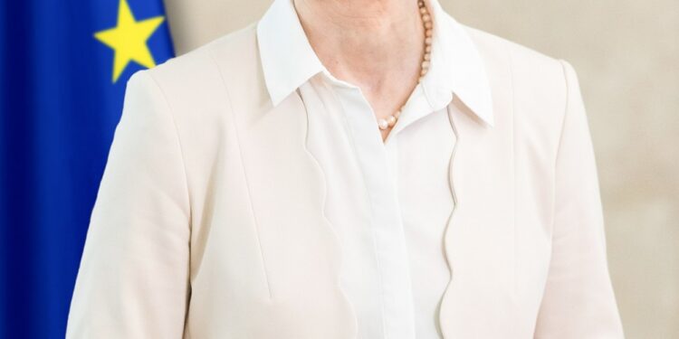 Así es Ursula von der Leyen, la candidata del Partido Popular Europeo a las elecciones europeas