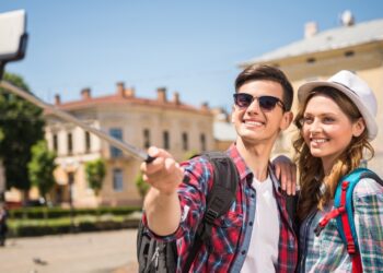 Se incrementa en un 6,1% el número de noches pasadas en alojamientos turísticos de la UE en 2023