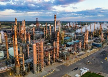 La Comisión aprueba una medida portuguesa de 63 millones de euros destinada apoyar a Repsol Polímeros en la diversificación de la producción