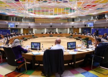 Los 27 piden una «pausa humanitaria inmediata que conduzca a un alto el fuego duradero»