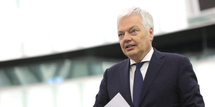 La Comisión Europea confirma que el procedimiento prejudicial suspende la ley de amnistía