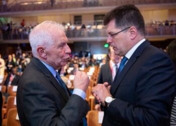 La UE pide una investigación exhaustiva del asesinato de los 7 miembros de World Central Kitchen
