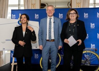 La UE se compromete a impulsar el transporte sostenible con la ‘Declaración Europea de la Bicicleta