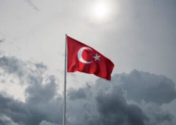 La UE y Turquía fomentan sus relaciones en materia de transición ecológica y digital