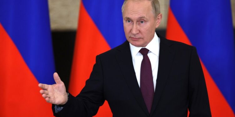 La Eurocámara califica las elecciones rusas de actuación ridícula