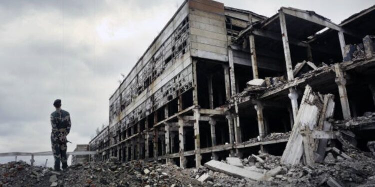 La Eurocámara critica la ofensiva de Irán contra Israel y solicita rebajar la tensión