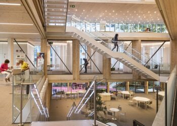 La Biblioteca Gabriel García Márquez de Barcelona gana el Premio Mies van der Rohe