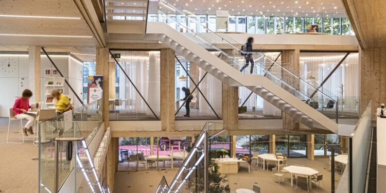 La Biblioteca Gabriel García Márquez de Barcelona gana el Premio Mies van der Rohe