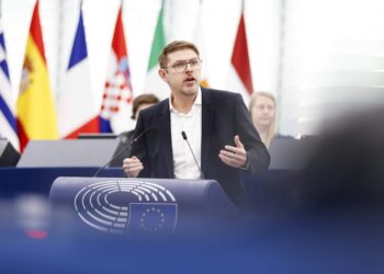 Ataque violento al principal candidato socialdemócrata alemán a las elecciones europeas